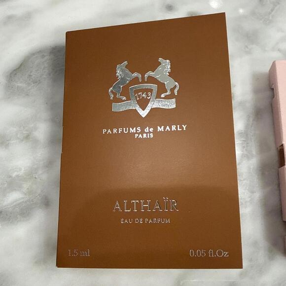 LOT OF 2 Bundle Parfums de Marly Althair & Delina Sample Spray Vial 1.5 ml each - Picture 6 of 6